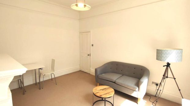1 bed flat to rent - Photo 1