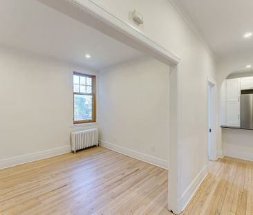 Apartment for rent, Montréal (Côte-des-Neiges/Notre-Dame-de-Grâce) - Photo 2