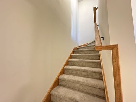 For Lease - 40 Zinfandel Drive Unit# 22, Hamilton, Ontario - Photo 2