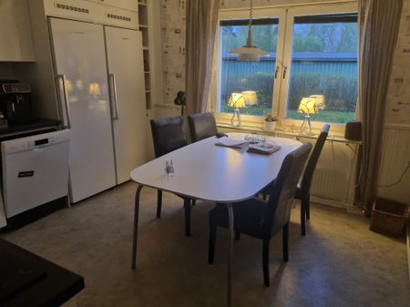 Julrosvägen, Västerås - Photo 2