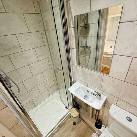 Ludlow Road, Portsmouth, Hampshire, PO6 - Photo 4