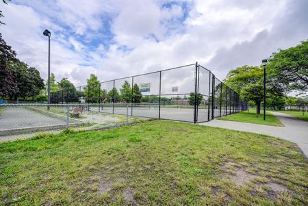 For Lease - 867 Wilson Avenue Unit# 5B, Toronto, Ontario - Photo 4