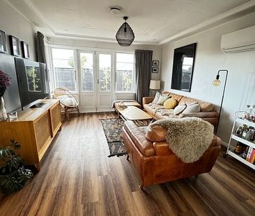 Cosy, sunny 3 bedroom home - Photo 5
