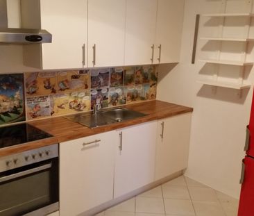 UNBEFRISTETE ALTBAUWOHNUNG IN DER BURGGASSE - Photo 2