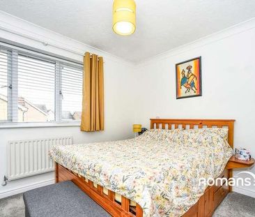 Sigerson Road, Swindon, Wiltshire, SN25 - Photo 3