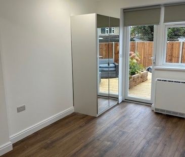 Studio Flat, Ovesdon Avenue, HA2 - Photo 1