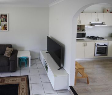 2/69 Douglas Street, 4120, Greenslopes Qld - Photo 2