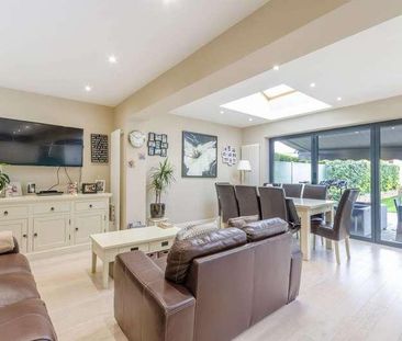 Arundel Road, Kingston, KT1 - Photo 3