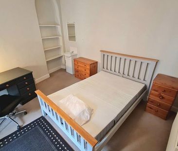 4 bedroom house share to rent - Photo 3