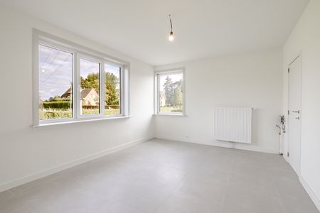 Charmante gezinswoning met groot perceel - Photo 4