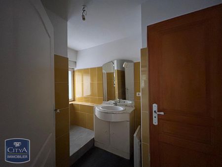 Location Maison 4 pièces 74m² AGEN 47000 - Photo 2