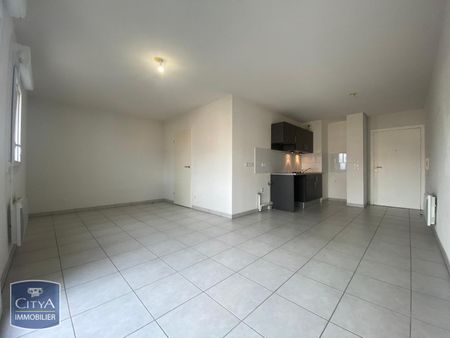 Location Appartement 3 pièces 59m² ARLES 13200 - Photo 4