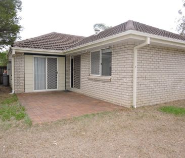 Family home in Goodna *Price increasing to $550 in July* - Photo 6
