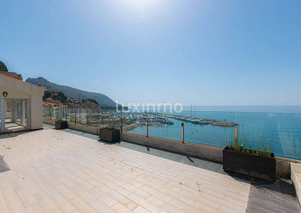 Penthouse with sea views for annual rent in Mascarat