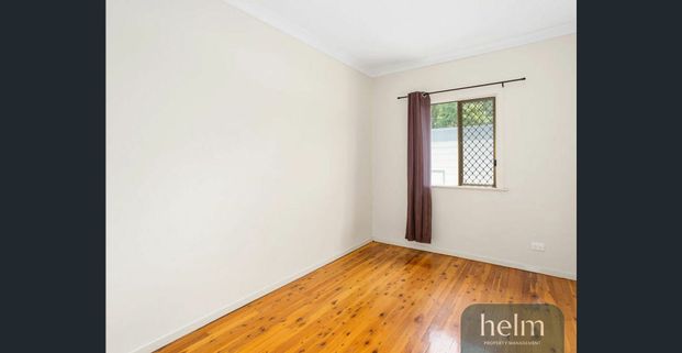 Large 1012m2 Block in North Booval - Photo 1