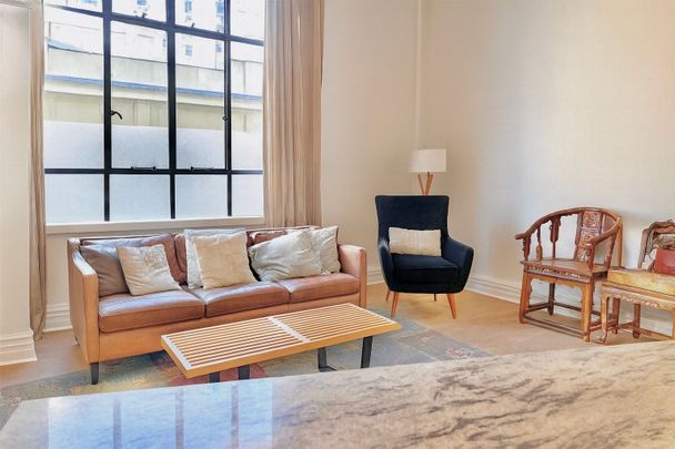 1 Bedroom on Queen St - Photo 1