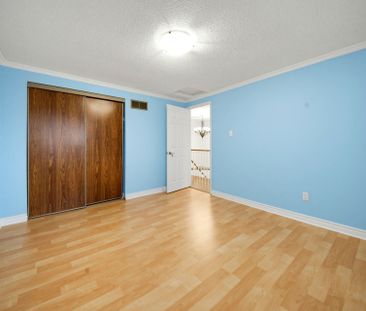 For Lease - 160 Galbraith Crescent, Markham, Ontario - Photo 6