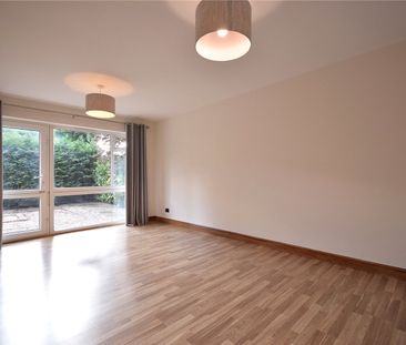 30, Slaid Hill Court, Leeds, West Yorkshire, LS17 8TJ - Photo 1