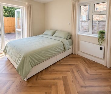 Studio Flat, Ramsay Road, W3 - Photo 3