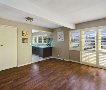 Unfurnished One Bedroom Apartment With Parking - Photo 1