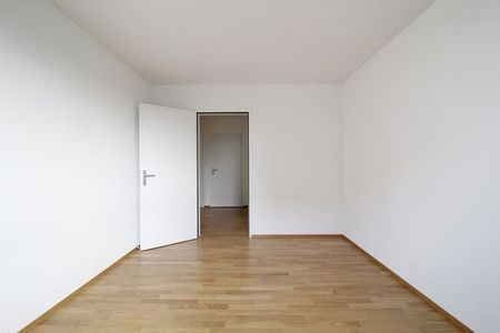 Modern apartment near the city - Photo 4