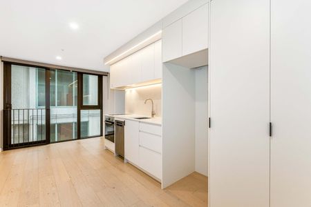 Apartment Living - Photo 4