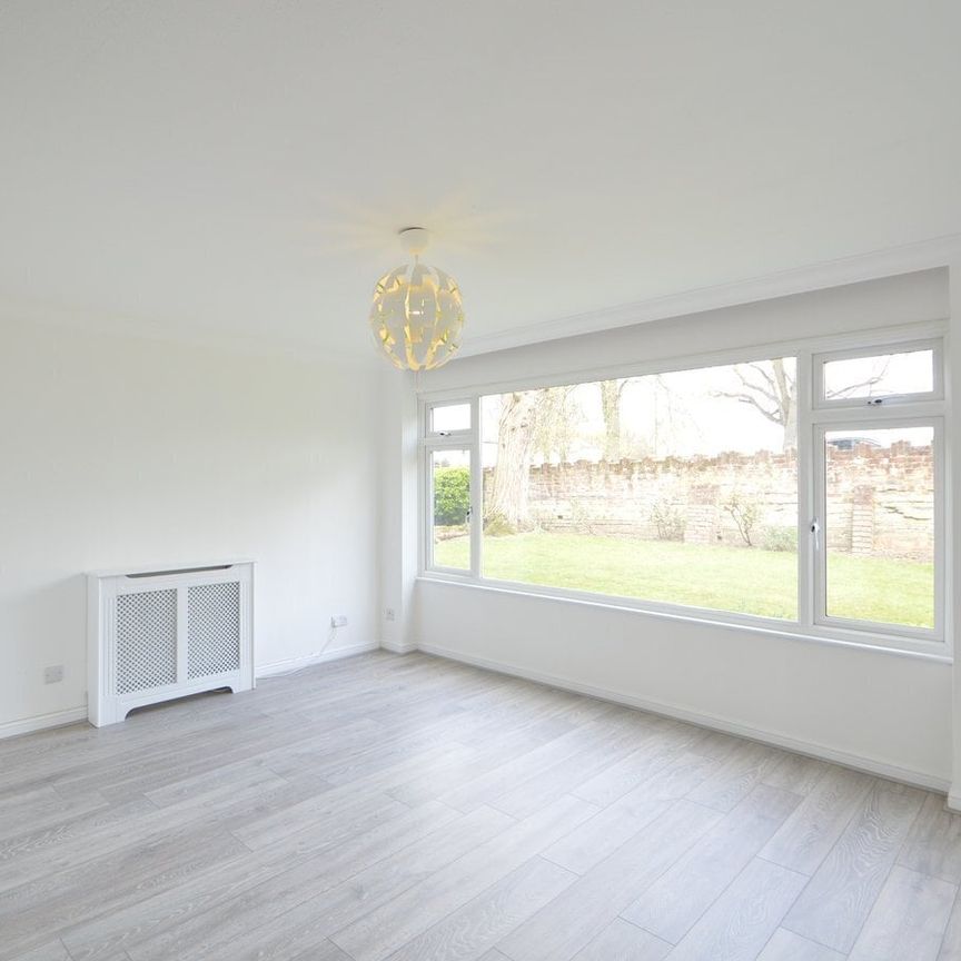 Princes Court, Princes Road, WEYBRIDGE, KT13 - Photo 1