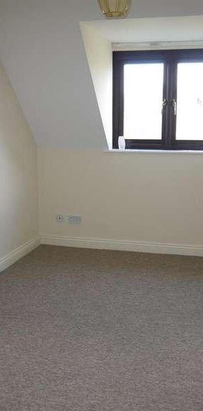 Vinery Court, Stratford-upon-avon, CV37 - Photo 1