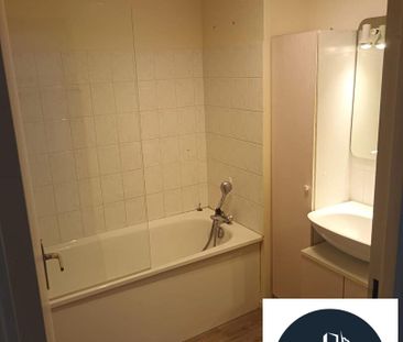 Location Appartement 2 pièces 46m² MAINTENON 28130 - Photo 5