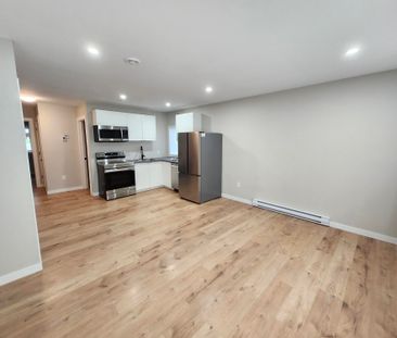 210 Canterbury Street - U3 - Photo 5