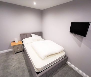 6 Bed Terraced House, Channell Road, L6 - Photo 6