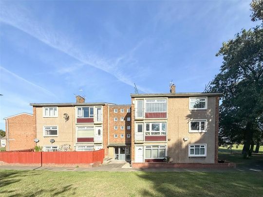 2 bedroom apartment to rent - Photo 1