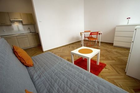 Łódź Łódź-Śródmieście, Gdańska - Photo 2