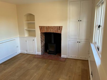 3 bedroom terraced house to rent - Photo 3