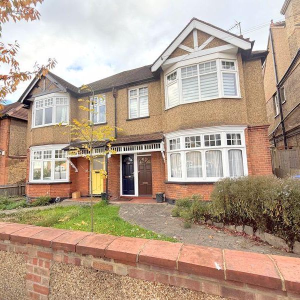 2 bedroom maisonette to rent - Photo 1