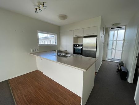 76 Coates Avenue , Orakei, Auckland 1071 - Photo 3