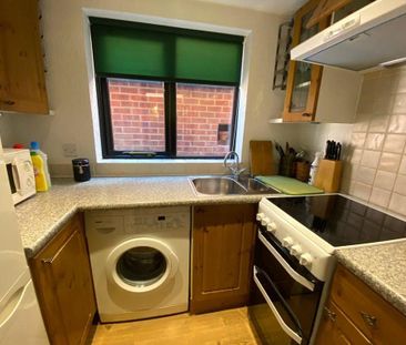 1 bedroom bungalow to rent - Photo 2