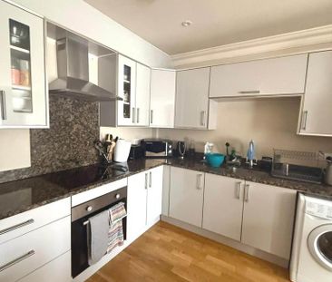 2 bedroom apartment to rent - Photo 6