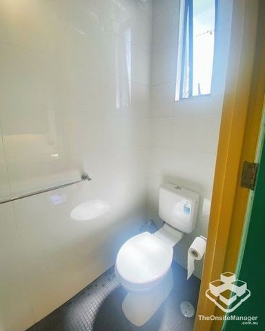 Furnished Studio Including Bills - Photo 3