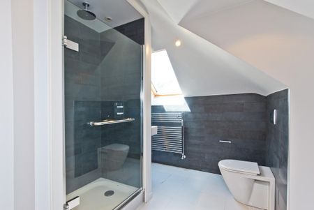 6 bedroom detached house to rent - Photo 5