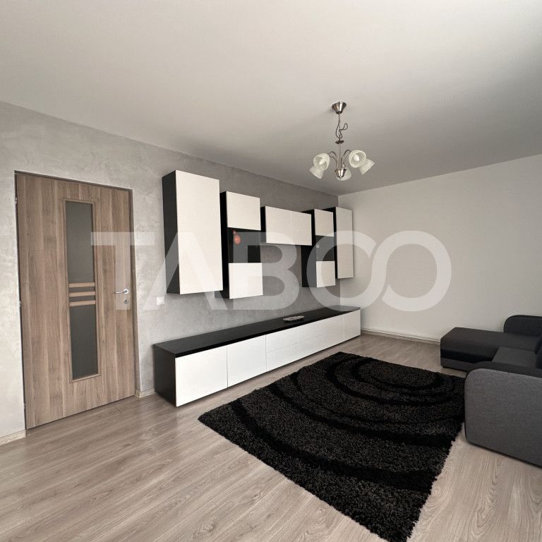 Apartament renovat de inchiriat 2 camere 2 balcoane Central - Fotografie 1