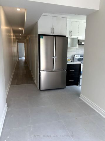 For Lease - 643 Bathurst Street Unit# 103, Toronto, Ontario - Photo 3