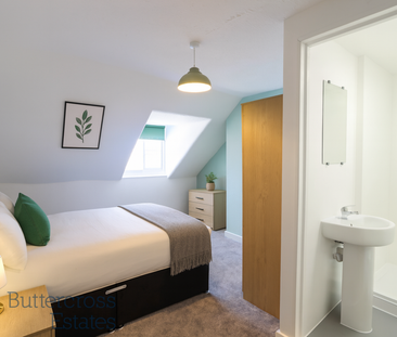 1 bedroom in a house share to rent - Photo 4