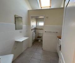 2 bedroom semi-detached house to rent - Photo 5