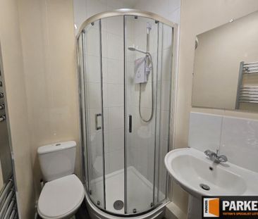 Studio to rent - Photo 6