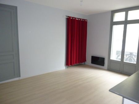Location Appartement 1 pièce 42m² TOURS 37000 - Photo 4