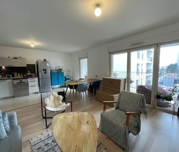 Location Appartement 3 pièces 65m² - Photo 3