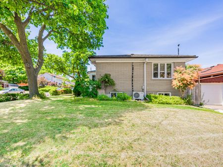 For Lease - 58 Janet Boulevard Unit# Lower Level, Toronto, Ontario - Photo 4