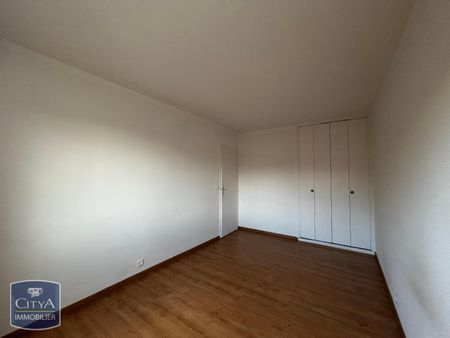 Location Appartement 3 pièces 71m² LILLE 59000 - Photo 5