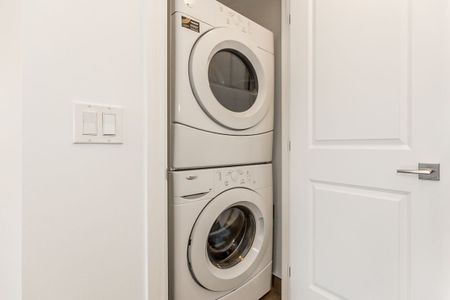 For Lease - 23 Glebe Road Unit# 314, Toronto, Ontario - Photo 2